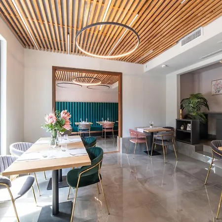 Campeador Ξενοδοχείο